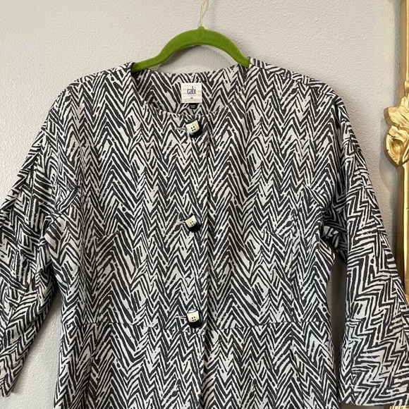 Cabi # 3034 Ponte Knit Zig Zag Print Jacket, Women’s Medium Blue Grey - Picture 4 of 9